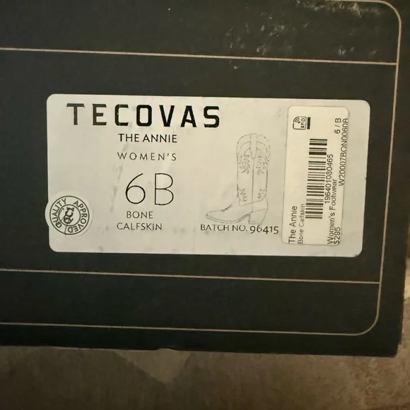 Tecovas Women's Cream Heeled Boots - Picture 3 of 3